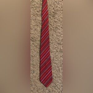 Banana Republic Silk Tie 57”L x 3.5W